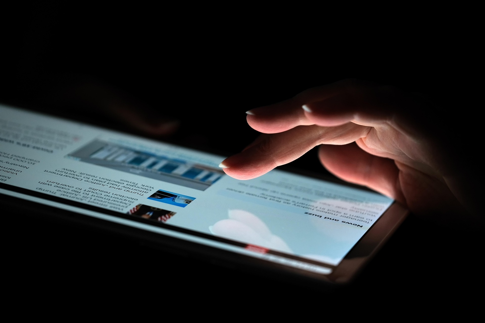 Zero-Click Survival: Turning AI Summaries into Conversion Engines